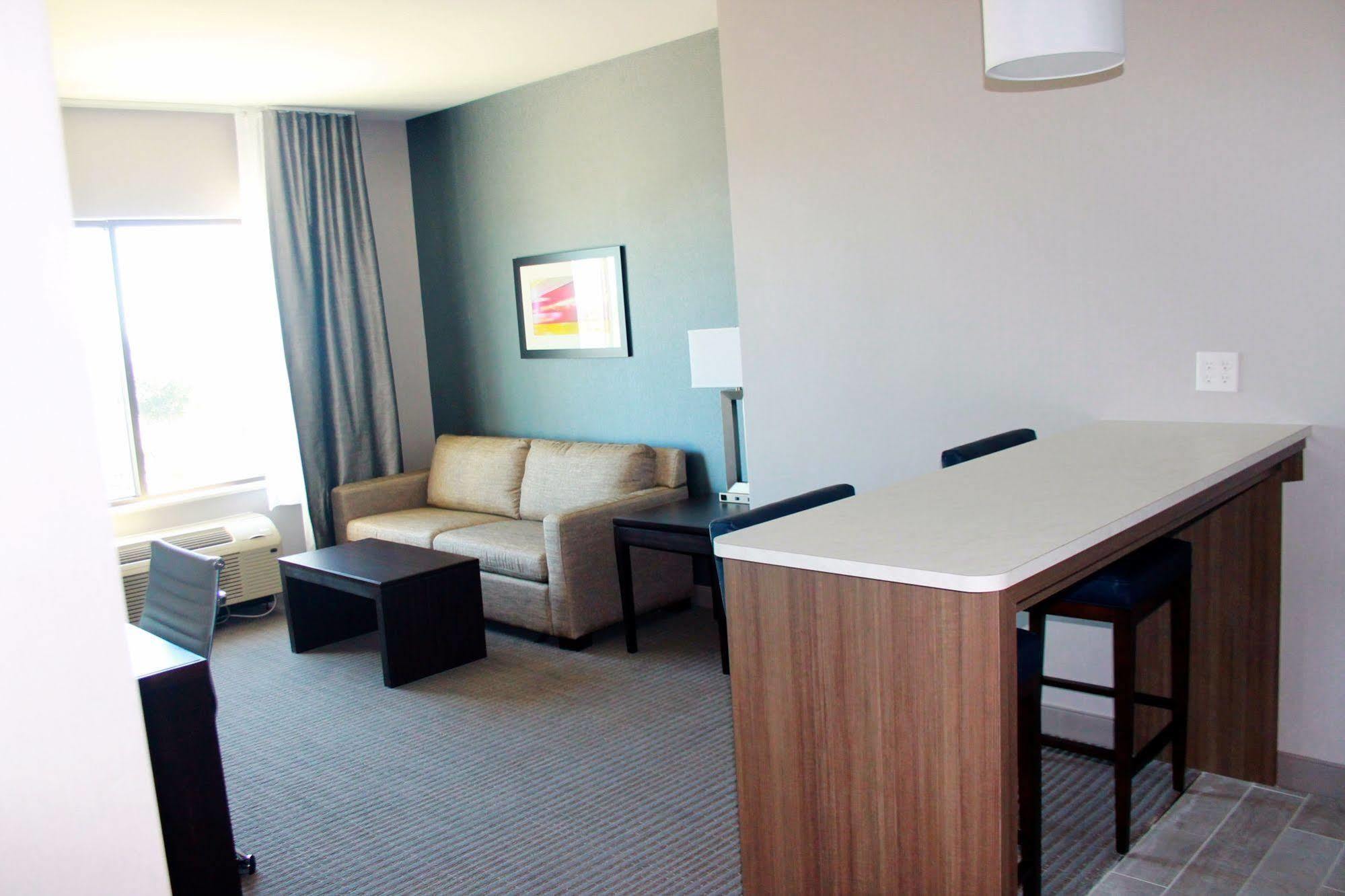 Hotel Wingate By Wyndham San Angelo Extérieur photo
