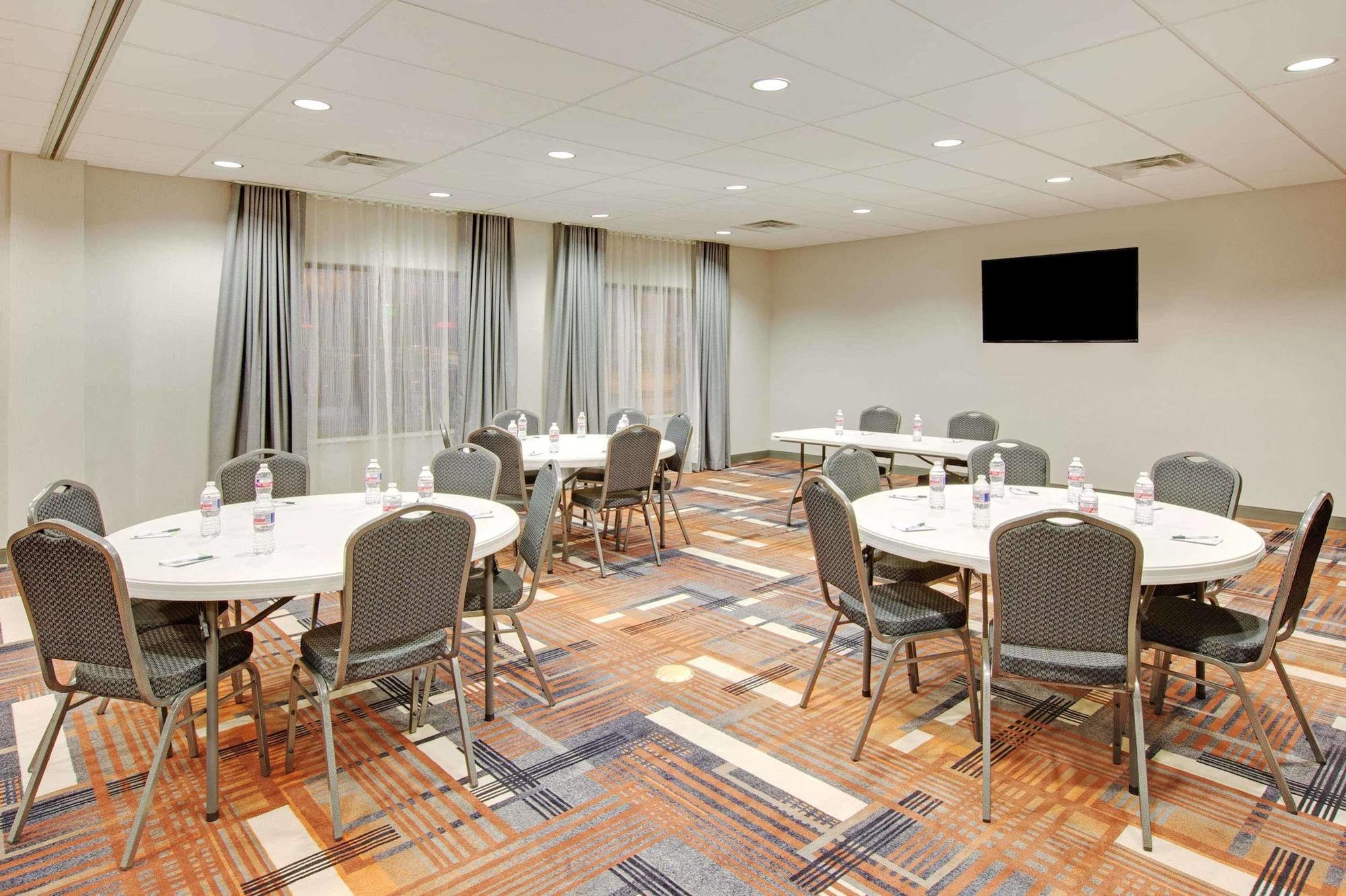 Hotel Wingate By Wyndham San Angelo Extérieur photo
